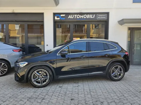 Mercedes GLA 180 d Premium auto - Immagine 1