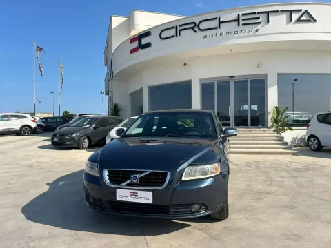 Volvo V50 1.8 flexifuel Kinetic - Immagine 2