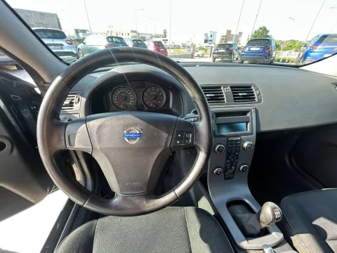 Volvo V50 1.8 flexifuel Kinetic - Immagine 14