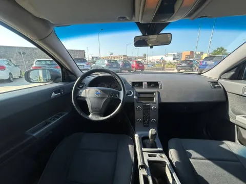 Volvo V50 1.8 flexifuel Kinetic - Immagine 16