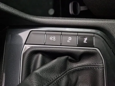 Volkswagen Tiguan 1.5 tsi Elegance 150cv dsg - Immagine 17
