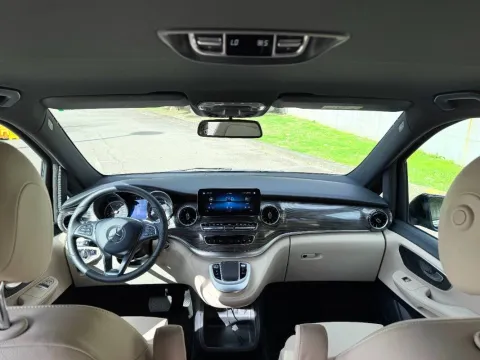 Mercedes V Extralong 250 d Premium auto - Immagine 30