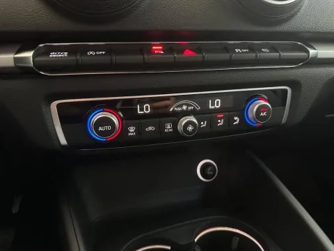 Audi A3 Sportback 30 1.6 tdi Admired 116cv - Immagine 17