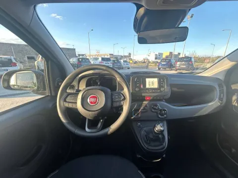 Fiat Panda 1.0 firefly hybrid s&s 70cv 5p.ti - Immagine 12