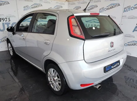Fiat Punto 5p 1.3 mjt II 16v Lounge 75cv E5+ - Immagine 7