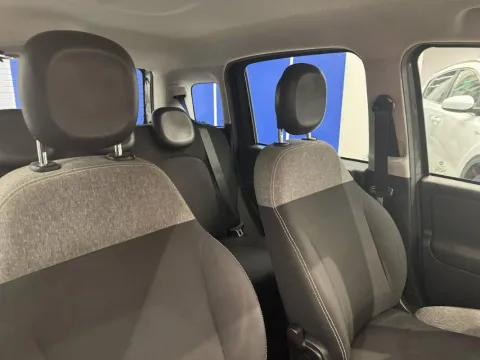 Fiat Panda 1.0 firefly hybrid s&s 70cv - Immagine 21