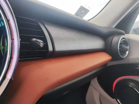 Mini Mini 1.5 Cooper D Hype Seven 5p auto - Immagine 14