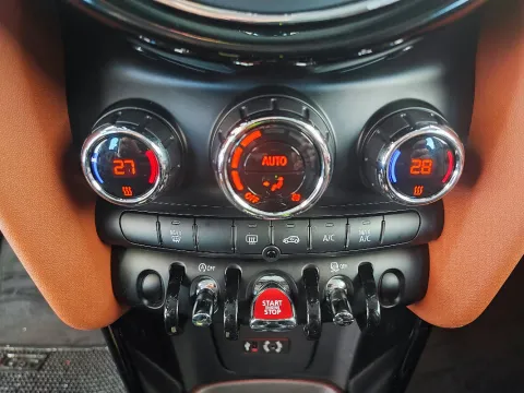 Mini Mini 1.5 Cooper D Hype Seven 5p auto - Immagine 18