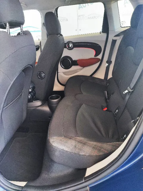 Mini Mini 1.5 Cooper D Hype Seven 5p auto - Immagine 23
