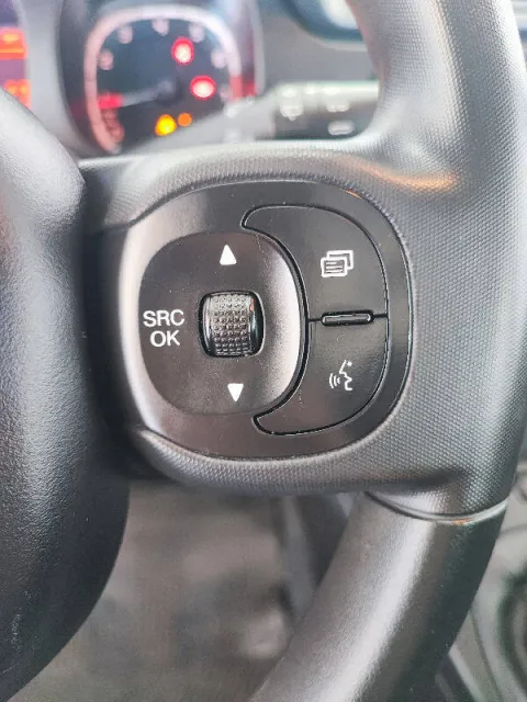 Fiat Panda 0.9 t.air t. 4x4 s&s 85cv my19 - Immagine 12
