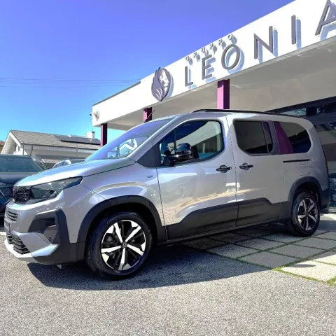 Peugeot Rifter Long 1.5 bluehdi GT s&s 130cv eat8 7p.ti - Immagine 3