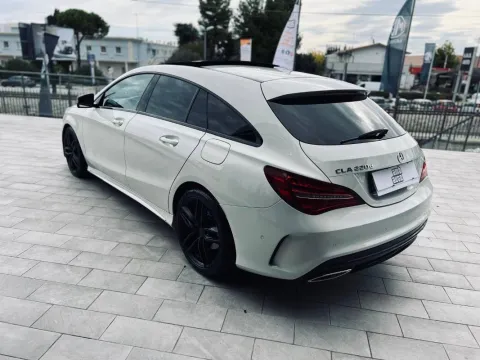 Mercedes CLA Shooting Brake 220 d (cdi) Premium auto - Immagine 4
