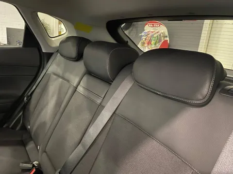 Hyundai Kona 64 kWh EV Exclusive - Immagine 9