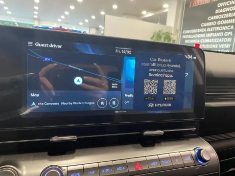 Hyundai Kona 64 kWh EV Exclusive - Immagine 14