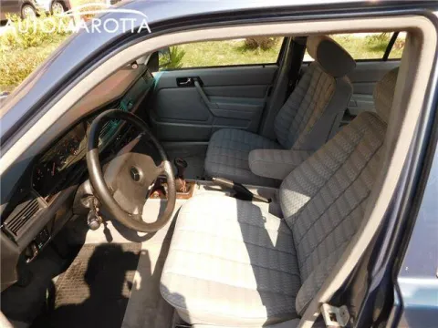Mercedes 190 1.8 E 109cv - Immagine 12