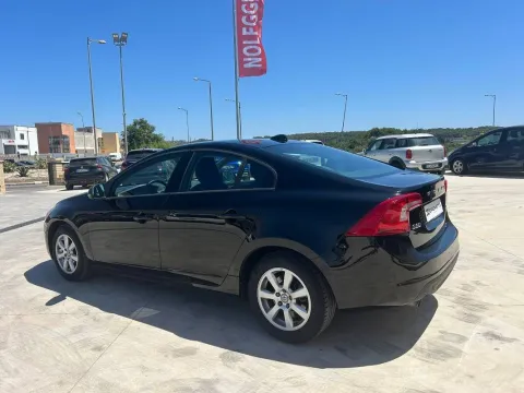 Volvo S60 1.6 d2 (drive) Kinetic - Immagine 7