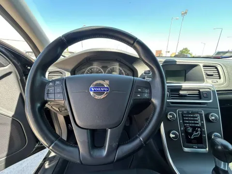 Volvo S60 1.6 d2 (drive) Kinetic - Immagine 14