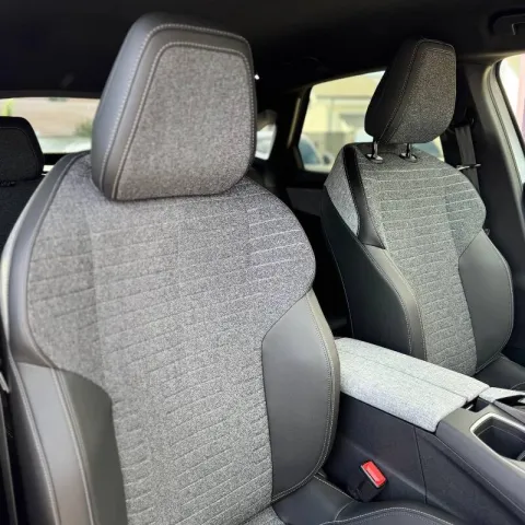 Peugeot 3008 1.2 hybrid Allure 145cv e-dcs6 - Immagine 13