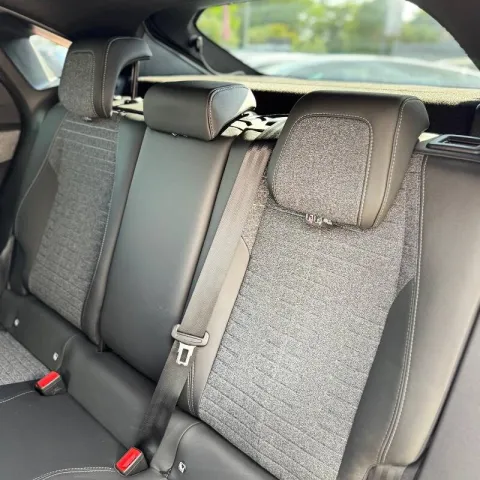 Peugeot 3008 1.2 hybrid Allure 145cv e-dcs6 - Immagine 14