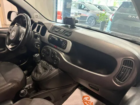 Fiat Panda 0.9 t.air t. 4x4 s&s 85cv my19 - Immagine 11