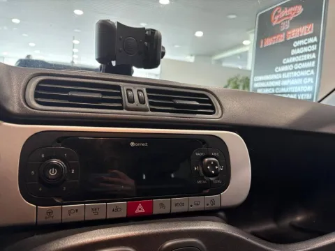 Fiat Panda 0.9 t.air t. 4x4 s&s 85cv my19 - Immagine 12