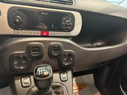 Fiat Panda 0.9 t.air t. 4x4 s&s 85cv my19 - Immagine 14
