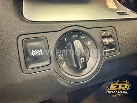 Volkswagen Passat Variant 2.0 tdi Highline dpf - Immagine 12