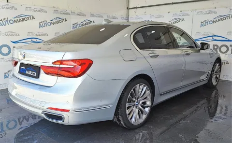 BMW 750i xdrive Eccelsa auto - Immagine 5