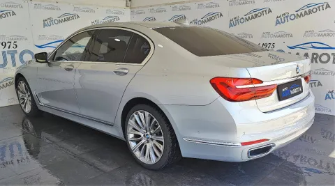 BMW 750i xdrive Eccelsa auto - Immagine 7