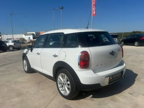 Mini Mini Countryman 1.6 One - Immagine 11