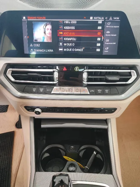 BMW 318d Sport auto - Immagine 15