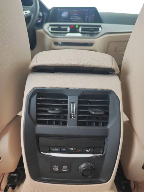 BMW 318d Sport auto - Immagine 17