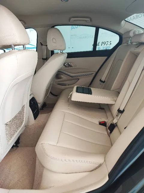 BMW 318d Sport auto - Immagine 18