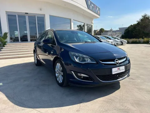 Opel Astra Sports Tourer 1.7 cdti Elective 130cv - Immagine 4