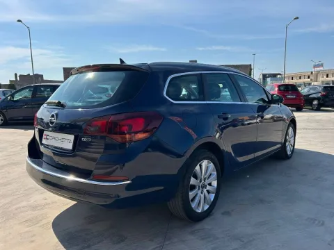 Opel Astra Sports Tourer 1.7 cdti Elective 130cv - Immagine 12