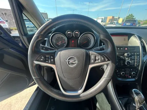 Opel Astra Sports Tourer 1.7 cdti Elective 130cv - Immagine 15
