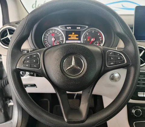 Mercedes B 180 d Sport Next auto - Immagine 9