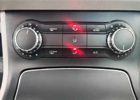 Mercedes B 180 d Sport Next auto - Immagine 13