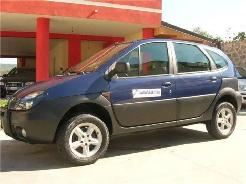 Renault Scenic 1.9 dci Privilege RX4 - Immagine 1