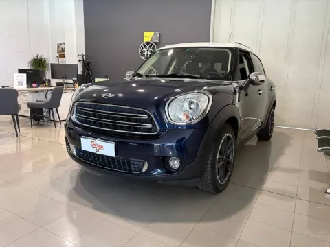 Mini Mini Countryman 2.0 Cooper D auto E6 - Immagine 1