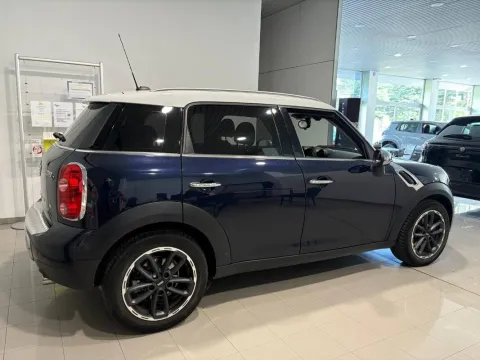 Mini Mini Countryman 2.0 Cooper D auto E6 - Immagine 4
