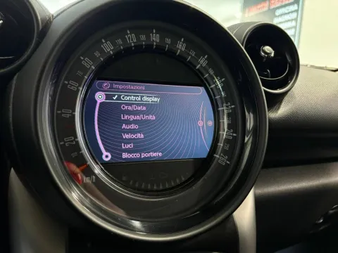 Mini Mini Countryman 2.0 Cooper D auto E6 - Immagine 19