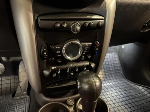 Mini Mini Countryman 2.0 Cooper D auto E6 - Immagine 20