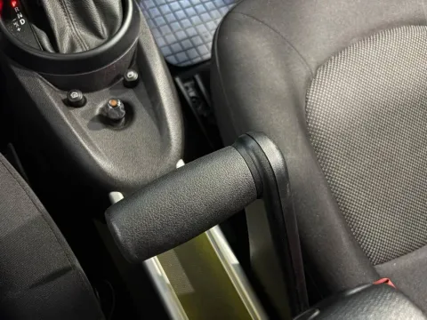 Mini Mini Countryman 2.0 Cooper D auto E6 - Immagine 23