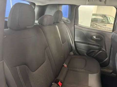 Jeep Renegade 1.6 mjt Limited 2wd 130cv - Immagine 9