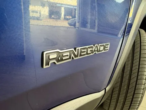 Jeep Renegade 1.6 mjt Limited 2wd 130cv - Immagine 14