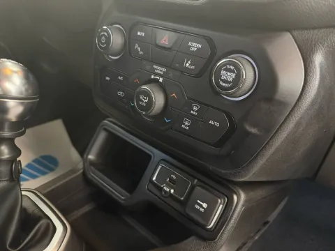 Jeep Renegade 1.6 mjt Limited 2wd 130cv - Immagine 16