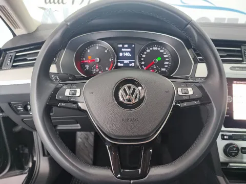 Volkswagen Passat Variant 2.0 tdi Business 150cv dsg 7m - Immagine 9