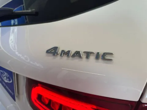 Mercedes GLC 300 d Sport 4matic auto - Immagine 10