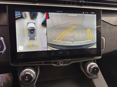 Lynk & Co 01 1.5 td phev auto - Immagine 16